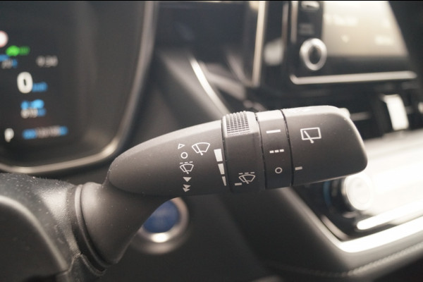 Toyota Corolla Touring Sports 1.8 Hybrid Active -ECC-CARPLAY-CAM-