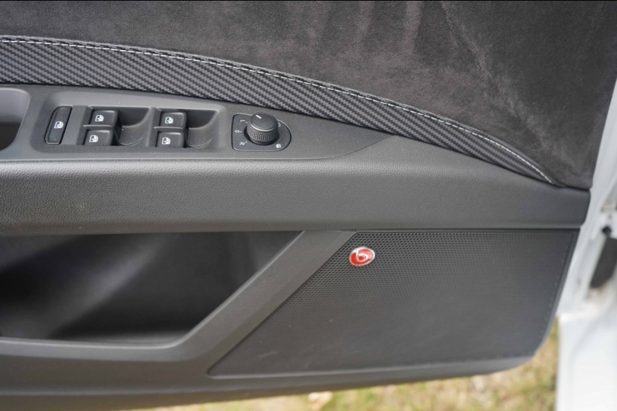 Seat Leon ST Cupra 300 4Drive Pano/DCC/ACC/Virtual/Beats