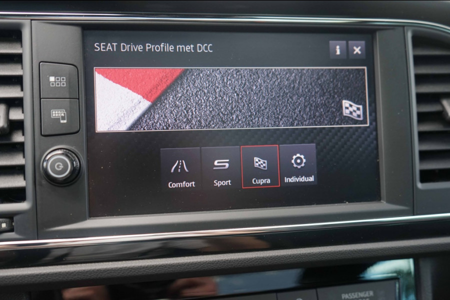 Seat Leon ST Cupra 300 4Drive Pano/DCC/ACC/Virtual/Beats