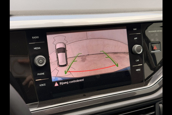 Volkswagen Polo 1.0 TSI Highline Virtual 17'' LED ACC Camera CarPlay Navi Stoelverwarming