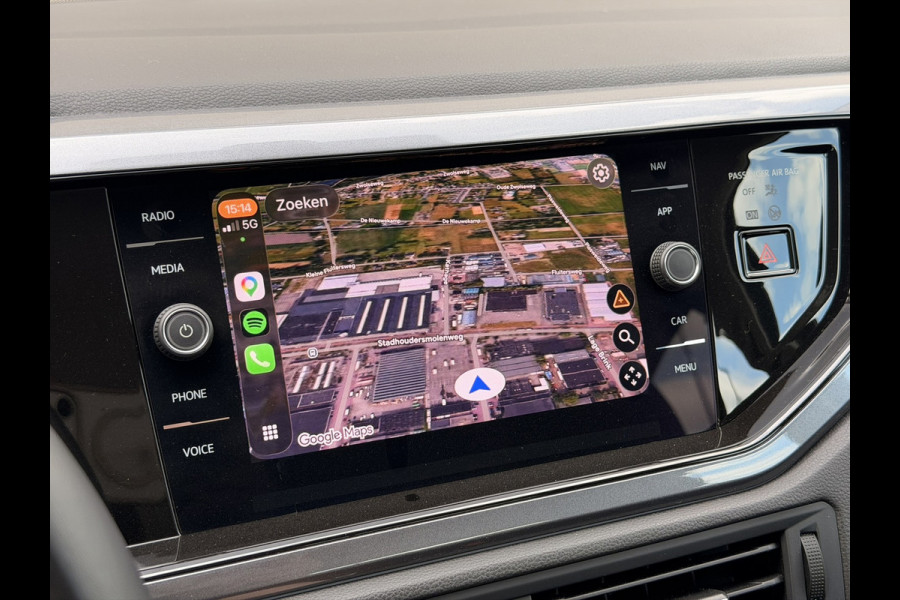 Volkswagen Polo 1.0 TSI Highline Virtual 17'' LED ACC Camera CarPlay Navi Stoelverwarming