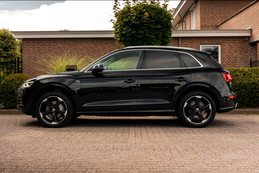 Audi Q5 50 TFSI e Quattro S Edition 300 PK Virtual Keyless Stoelverwarming Elek.Trekhaak 20''
