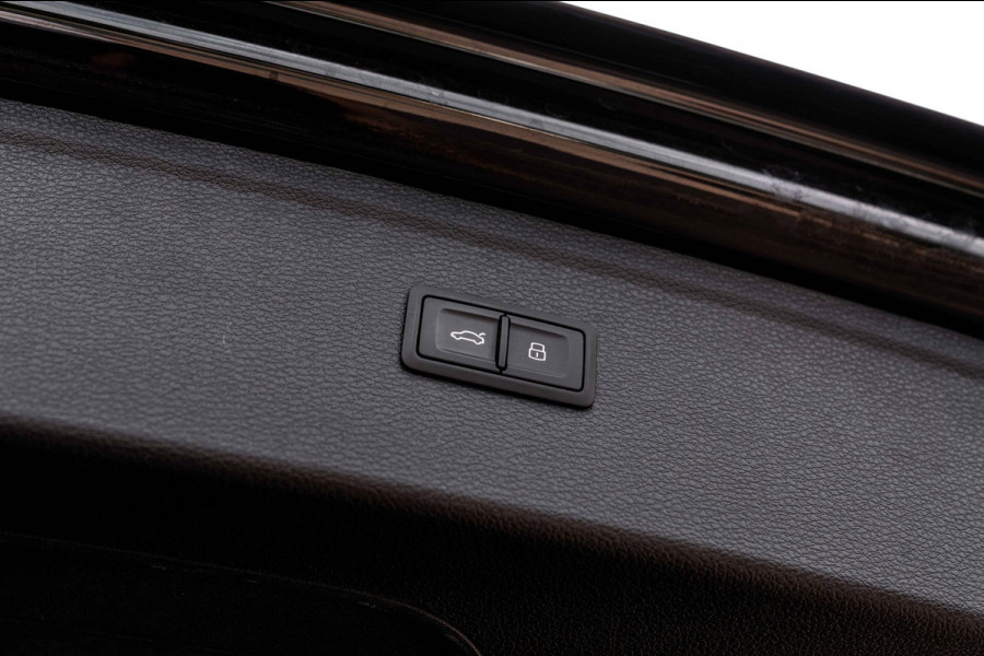 Audi Q5 50 TFSI e Quattro S Edition 300 PK Virtual Keyless Stoelverwarming Elek.Trekhaak 20''