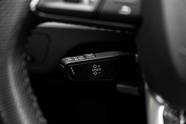 Audi Q5 50 TFSI e Quattro S Edition 300 PK Virtual Keyless Stoelverwarming Elek.Trekhaak 20''