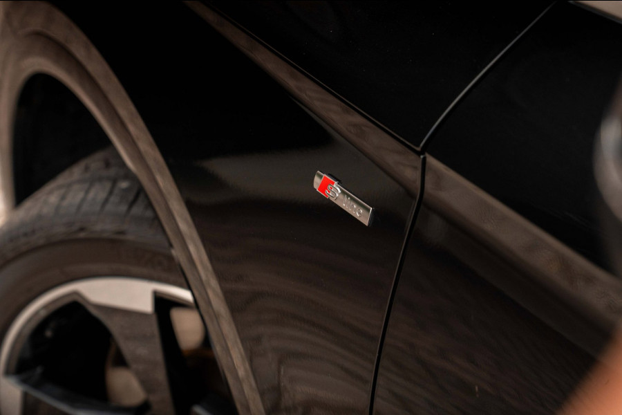 Audi Q5 50 TFSI e Quattro S Edition 300 PK Virtual Keyless Stoelverwarming Elek.Trekhaak 20''
