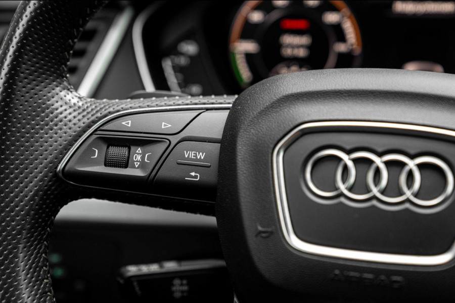 Audi Q5 50 TFSI e Quattro S Edition 300 PK Virtual Keyless Stoelverwarming Elek.Trekhaak 20''