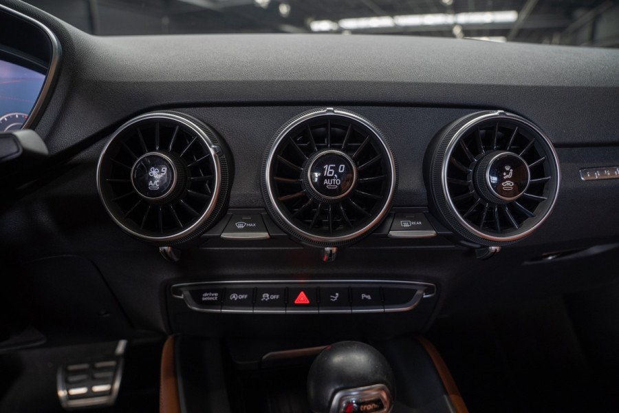 Audi TT Roadster 45 TFSI quattro Pro Line S Competition B&O Leer Virtual Camera PDC Navi Stoelverwarming LM velgen