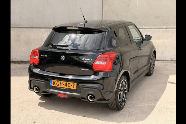 Suzuki Swift 1.4 Sport Smart Hybrid Camera CarPlay ACC 17'' LED Stoelverwarming