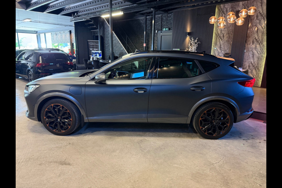 CUPRA Formentor 1.4 e-Hybrid VZ Performance Copper|PANO|KUIP|BOMVOL!