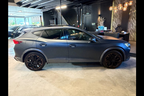 CUPRA Formentor 1.4 e-Hybrid VZ Performance Copper|PANO|KUIP|BOMVOL!