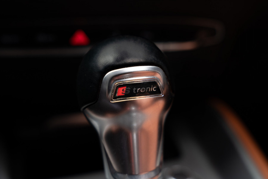 Audi TT Roadster 45 TFSI quattro Pro Line S Competition B&O Leer Virtual Camera PDC Navi Stoelverwarming LM velgen