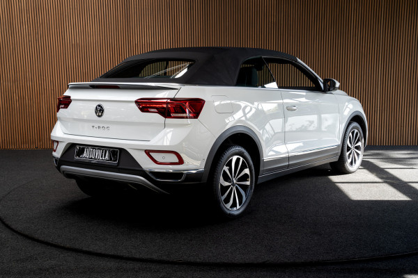 Volkswagen T-Roc Cabrio 1.5 TSI Navi Virtual C. Camera Beats PDC Stuurverwarming LED Stoelverwarming Climate Lederen dashboard LM velgen