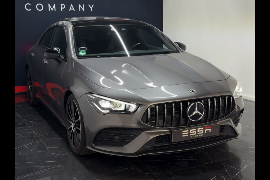 Mercedes-Benz CLA-Klasse 200 AMG Edition Pano Dodehoek Camera Sfeerver 19"