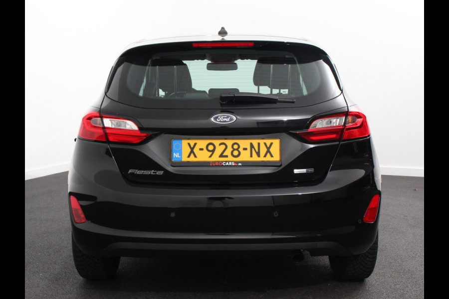 Ford Fiesta 1.0 125pk Titanium Navigatie Climate control Led Parkeer sensoren Lichtmetalen velgen Cruise Control Stoelverwarming Bluetooth