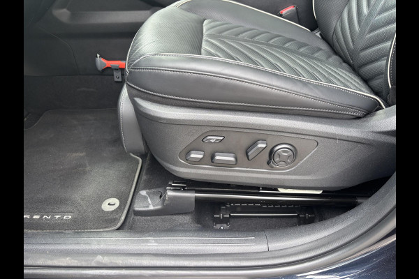 Kia Sorento 1.6 T-GDi Plug-in Hybrid 4WD ExecutiveLine 7p | Trekhaak | 360 Camera | Schuif/kantel Dak | Adaptief |