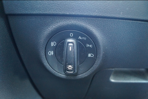 Škoda Karoq 1.5 TSI 150pk DSG Sportline Business -PANO-ECC-NAVI-