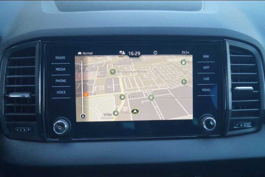 Škoda Karoq 1.5 TSI 150pk DSG Sportline Business -PANO-ECC-NAVI-