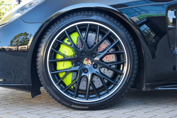 Porsche Panamera Sport Turismo 4.0 Turbo S E-Hybrid | VOL! | BURMESTER | MASSAGE | SOFT-CLOSE | €254K NP! | NIGHTVISION | CARBON | 360 | REAR ENTERTAINMENT |