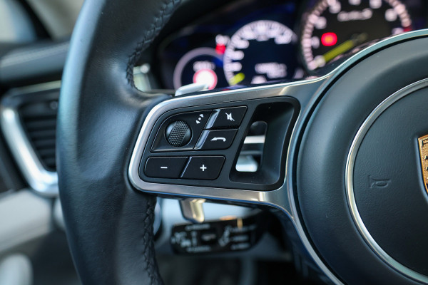 Porsche Panamera Sport Turismo 4.0 Turbo S E-Hybrid | VOL! | BURMESTER | MASSAGE | SOFT-CLOSE | €254K NP! | NIGHTVISION | CARBON | 360 | REAR ENTERTAINMENT |