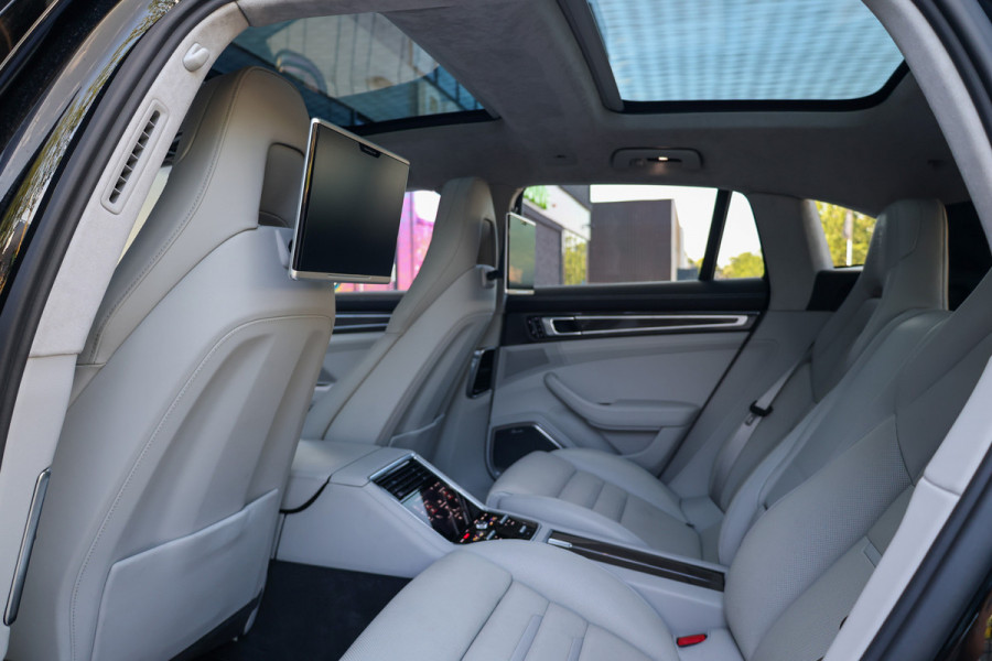 Porsche Panamera Sport Turismo 4.0 Turbo S E-Hybrid | VOL! | BURMESTER | MASSAGE | SOFT-CLOSE | €254K NP! | NIGHTVISION | CARBON | 360 | REAR ENTERTAINMENT |