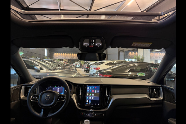 Volvo XC60 2.0 T6 Plug-in hybrid AWD R-Design|Pano|H&K|Vol!