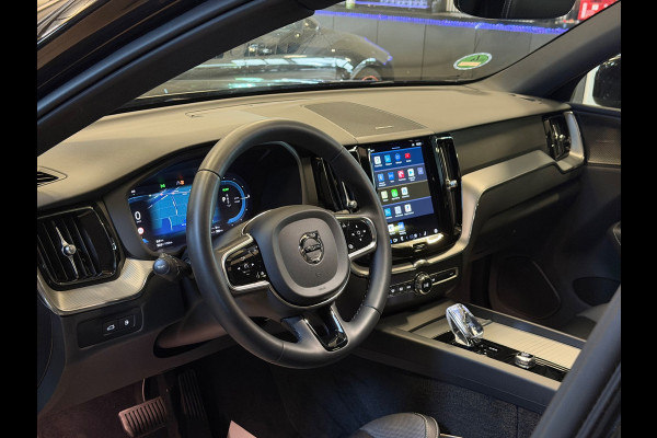 Volvo XC60 2.0 T6 Plug-in hybrid AWD R-Design|Pano|H&K|Vol!