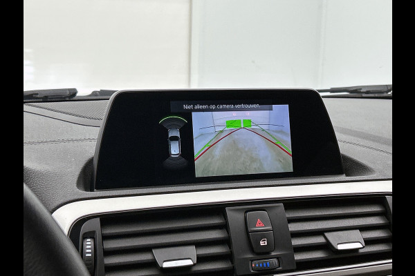 BMW 1-serie 118i Executive | 135PK | GOED ONDERH | ACTERCAM | STOELVERW | AIRCO |