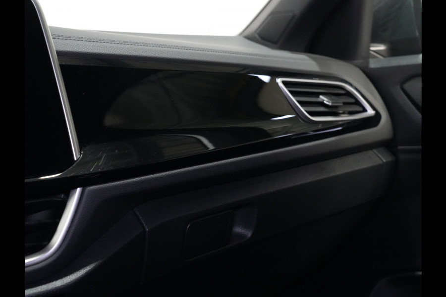Volkswagen T-Roc 1.5 150pk DSG TSI R-Line | Camera | Virtual Cockpit | ACC | Full-LED | Carplay