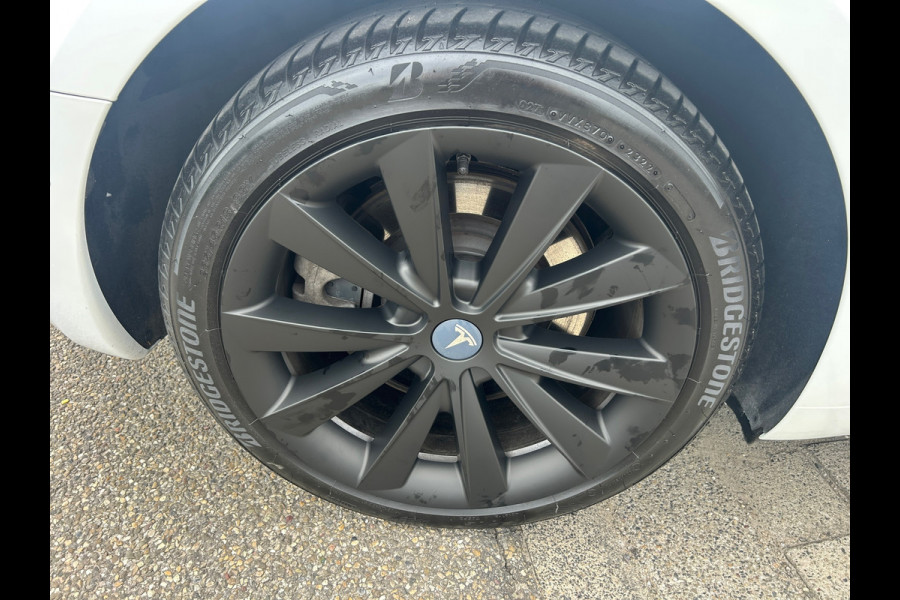 Tesla Model 3 Standard RWD Plus 60 kWh 85% SOH Rijklaarprijs!