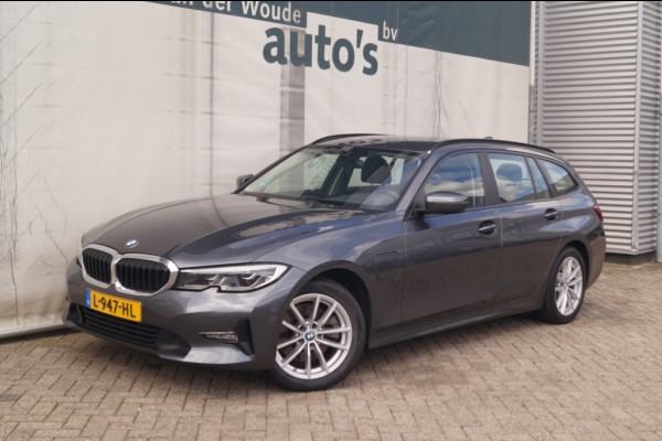 BMW 3 Serie Touring 320e PHEV Business Edition Plus -LEER-ECC-NAVI-