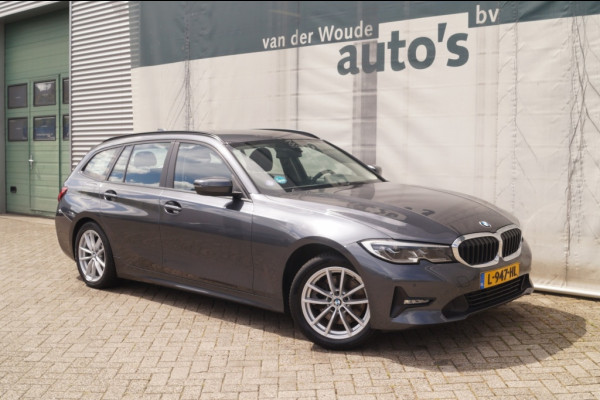 BMW 3 Serie Touring 320e PHEV Business Edition Plus -LEER-ECC-NAVI-
