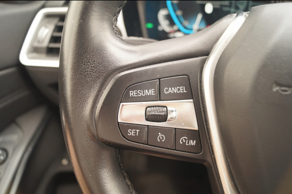 BMW 3 Serie Touring 320e PHEV Business Edition Plus -LEER-ECC-NAVI-
