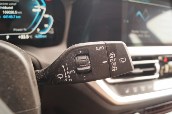 BMW 3 Serie Touring 320e PHEV Business Edition Plus -LEER-ECC-NAVI-