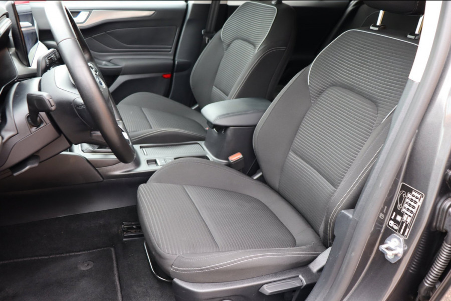 Ford FOCUS Wagon 1.0 EcoBoost Hybrid Titanium Style org.NL carplay LED