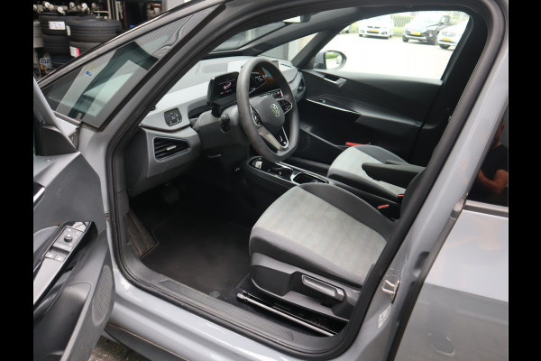 Volkswagen ID.3 Pure 45 kWh Navi / Carplay / Cruise / Climate / Btw auto