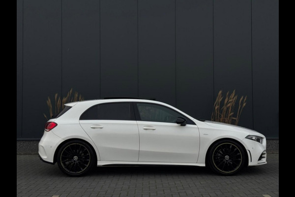 Mercedes-Benz A-Klasse 200 AMG Edition 1 | Pano | Ambilight | LED
