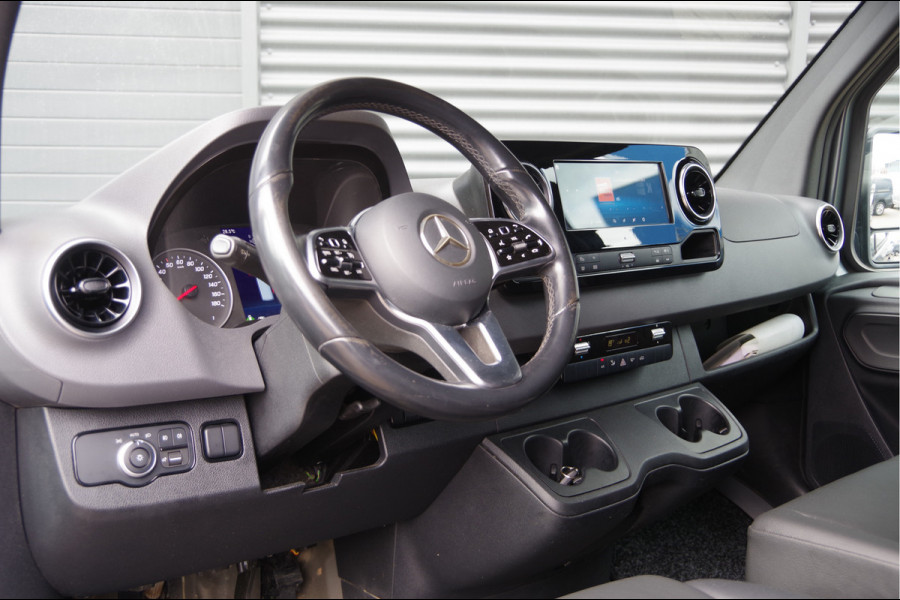 Mercedes-Benz Sprinter 519 3.0 CDI V6 L2H2 AUT. N1! DUBBELLUCHT, LED, 360 CAMERA, 3.5T TREKHAAK, LEDER, MBUX 10'', CRUISE, NAVI, CLIMA,