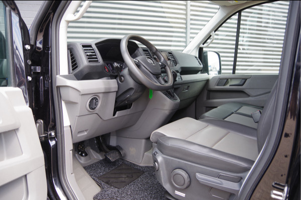 Volkswagen Crafter 35 2.0 TDI L3H3(L2H2) Highline 177PK AUT. LED, TREKHAAK, STOELVERWARMING, CAMERA, NAVI, CRUISE, AIRCO, VOORRUIT VERWARMING