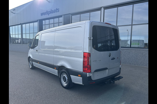 Mercedes-Benz Sprinter 315 CDI L2 H1 RWD 3500KG Trekhaak / BOTT Inrichting / MBUX 10.25 / Navigatie / Cruise control / Airco / 270 Graden achterdeuren