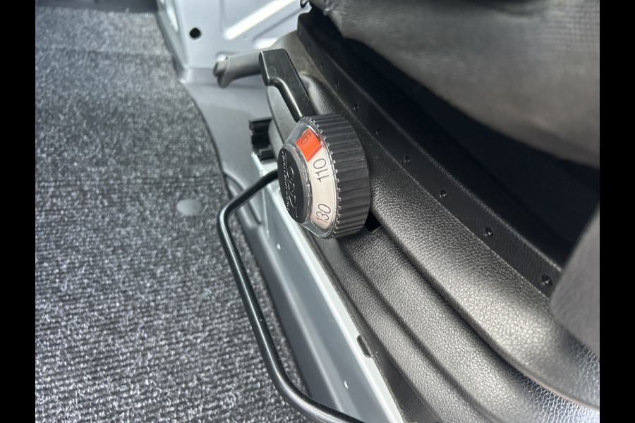 Mercedes-Benz Sprinter 315 CDI L2 H1 RWD 3500KG Trekhaak / BOTT Inrichting / MBUX 10.25 / Navigatie / Cruise control / Airco / 270 Graden achterdeuren