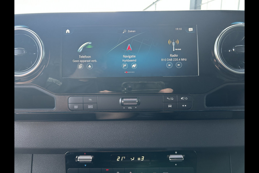 Mercedes-Benz Sprinter 315 CDI L2 H1 RWD 3500KG Trekhaak / BOTT Inrichting / MBUX 10.25 / Navigatie / Cruise control / Airco / 270 Graden achterdeuren