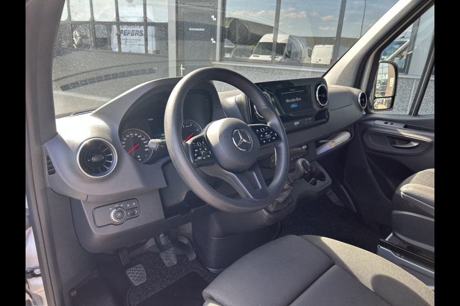 Mercedes-Benz Sprinter 315 CDI L2 H1 RWD 3500KG Trekhaak / BOTT Inrichting / MBUX 10.25 / Navigatie / Cruise control / Airco / 270 Graden achterdeuren