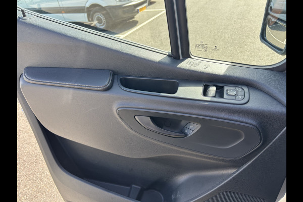 Mercedes-Benz Sprinter 315 CDI L2 H1 RWD 3500KG Trekhaak / BOTT Inrichting / MBUX 10.25 / Navigatie / Cruise control / Airco / 270 Graden achterdeuren