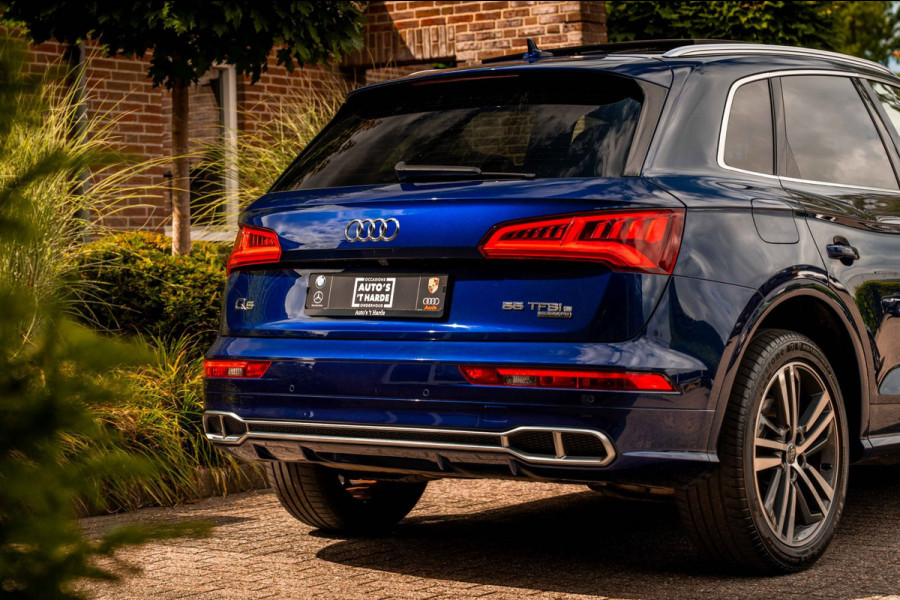 Audi Q5 55 TFSI e Quattro Competition 3x S-Line 367 PK Pano Virtual Keyless Camera 20''