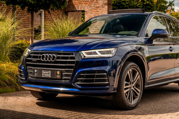 Audi Q5 55 TFSI e Quattro Competition 3x S-Line 367 PK Pano Virtual Keyless Camera 20''
