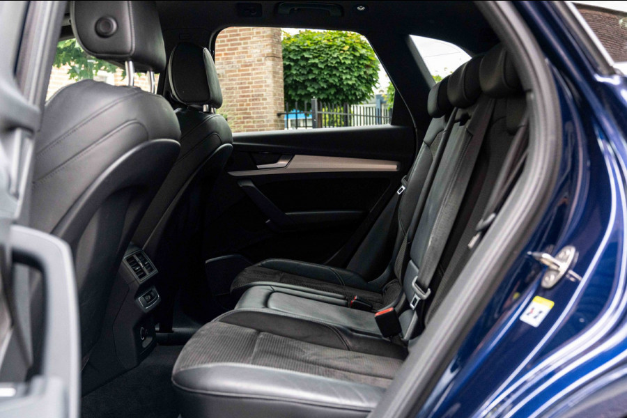 Audi Q5 55 TFSI e Quattro Competition 3x S-Line 367 PK Pano Virtual Keyless Camera 20''