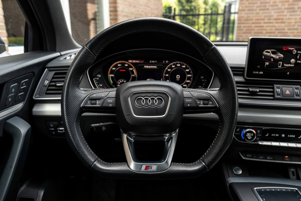 Audi Q5 55 TFSI e Quattro Competition 3x S-Line 367 PK Pano Virtual Keyless Camera 20''