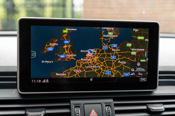 Audi Q5 55 TFSI e Quattro Competition 3x S-Line 367 PK Pano Virtual Keyless Camera 20''