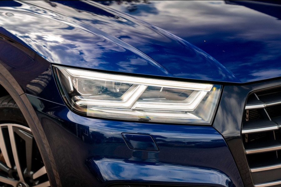Audi Q5 55 TFSI e Quattro Competition 3x S-Line 367 PK Pano Virtual Keyless Camera 20''