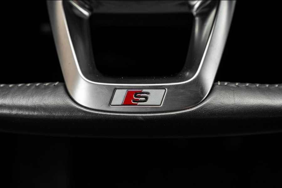 Audi Q5 55 TFSI e Quattro Competition 3x S-Line 367 PK Pano Virtual Keyless Camera 20''